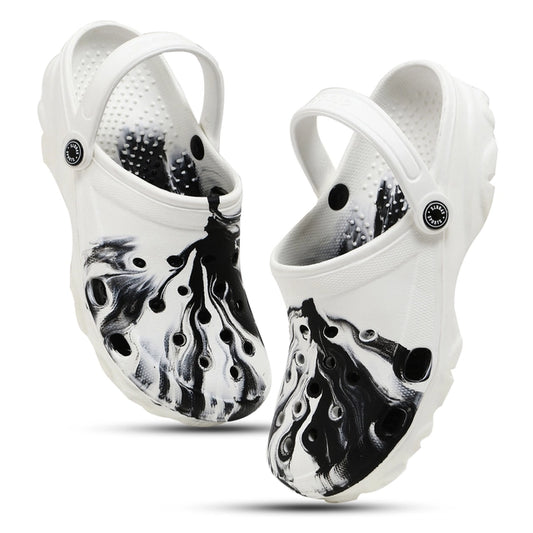 Men's black and white clogs by 16069, casual slip-on footwear with a comfortable design for everyday wear.