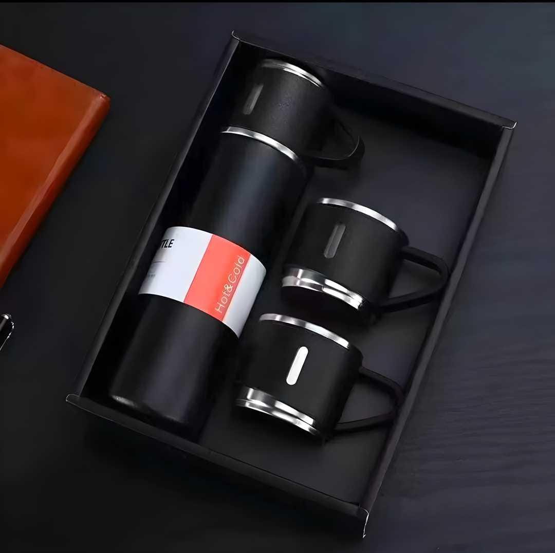 Multicolor stainless steel vacuum flask set with 2 cups, 500ml insulated thermos for hot or cold drinks, by 18052.