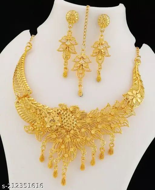 New Tready golden jewelry set for women featuring matching necklace and earrings, stylish gold tone accessories.