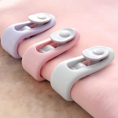 Set of 8 bedsheet holder clips from 19378, kitchen tool set for securing bedsheets to mattress comfortably.