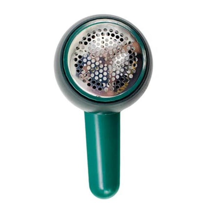 Electric trimmer remover strip from Pelos Ballinha, rechargeable wire grooming set, with a close-up of the device and attachments.