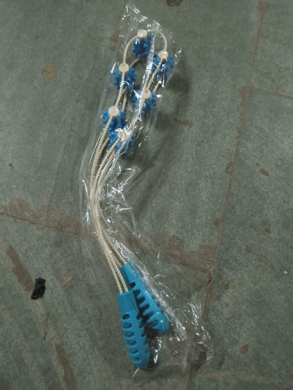 Manual massage roller strap for muscle relief, shown in use on a person's back, designed for fitness and health recovery.