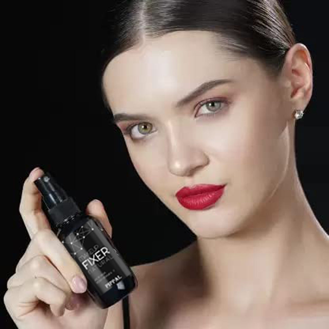 Pippal Beauty Makeup Fixer spray with Vitamin E and Aloe Vera, next to Sky High Supar Black Eyeliner and Mascara, hydrating setting spray.