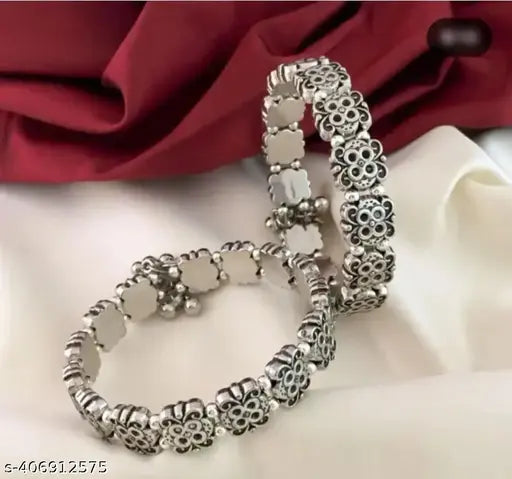 Sterling silver Kada bangles set for women, pack of 2, shiny silver jewelry, stylish and elegant accessory for women