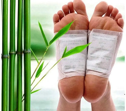 Photo frame featuring Kinoki Detox Foot Patches pack of 10, showcasing the product packaging and design.