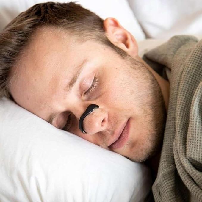 Pack of 15 skin-safe nasal strips and pads for anti-snoring, designed to improve breathing and promote better sleep.
