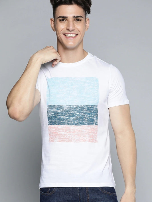 White men's round neck T-shirt from 18626, size small, made of soft fabric, casual fit and classic style.