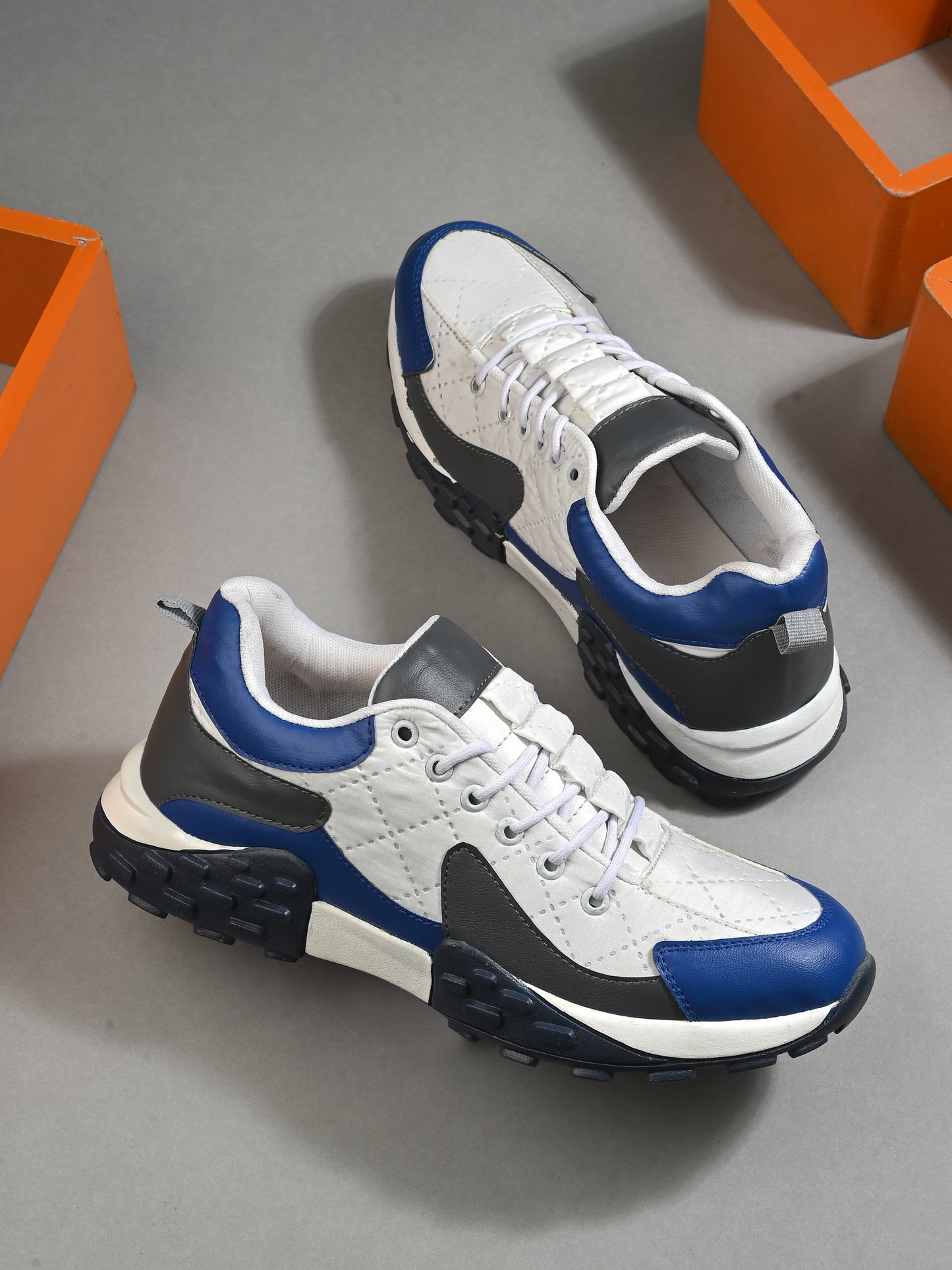 White men's casual sneaker shoes from brand 18894, featuring a comfortable design and clean white leather exterior.