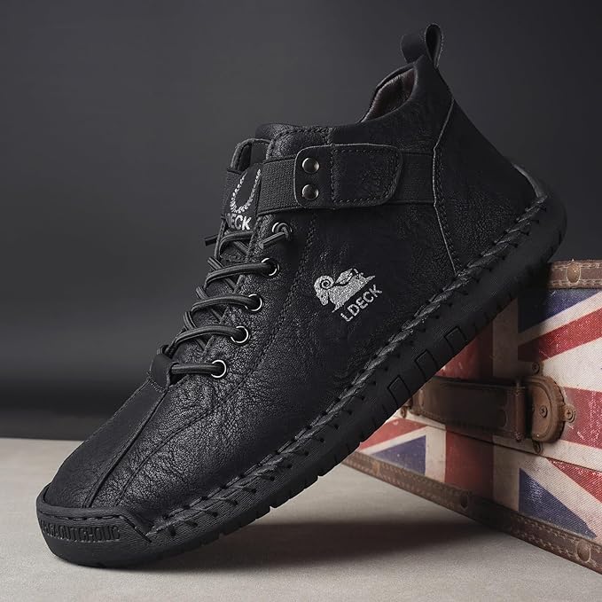 Men's casual black boots from 18894, featuring a sleek leather design and sturdy sole for everyday wear.