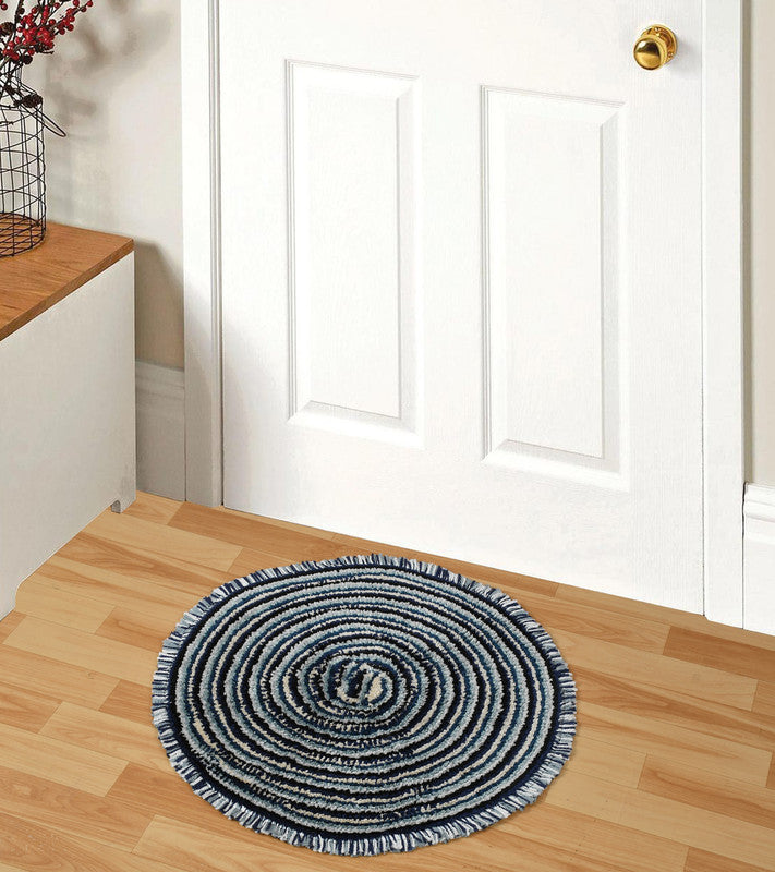 Blue microfiber anti-skid washable bathmat doormat, 40x60cm, pack of 2, soft and non-slip for bathroom or entryway use.