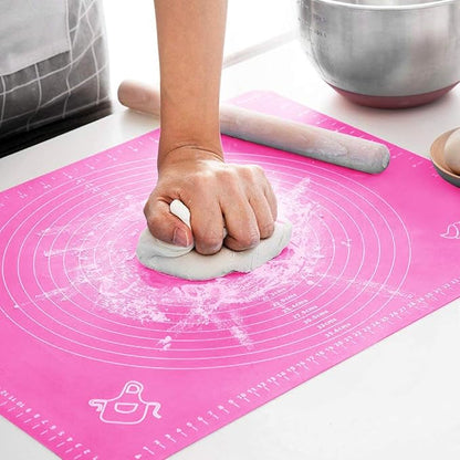 Silicone roti mat for rolling dough and chapatis, reusable non-stick baking sheet for pastry, fondant, and bread preparation.