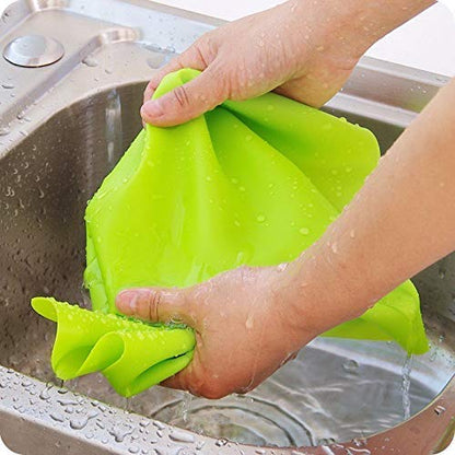 Silicone Roti Mat by 19970, non-stick reusable baking sheet for rolling dough, fondant, pastry, chapati, and roti.