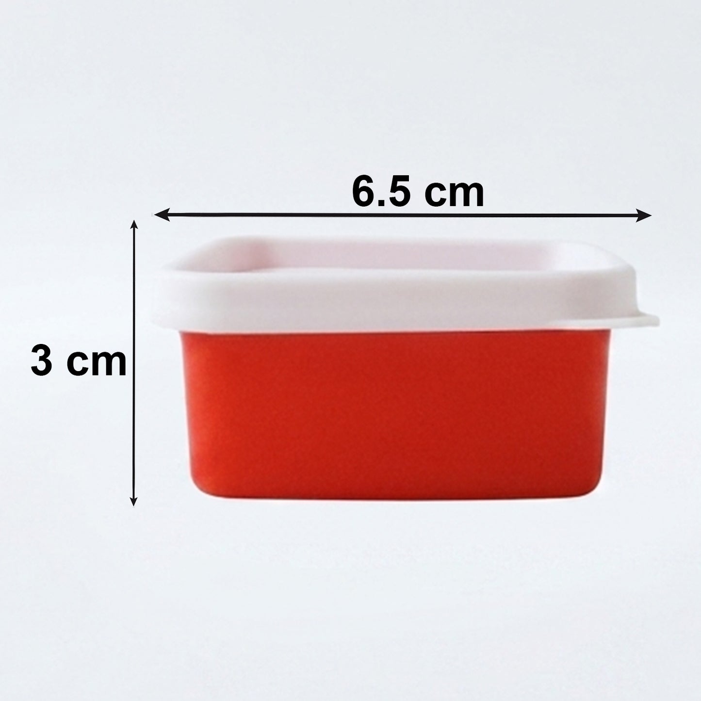 Set of three Wukusy mini plastic food storage containers with lids, ideal for organizing small snacks and leftovers.