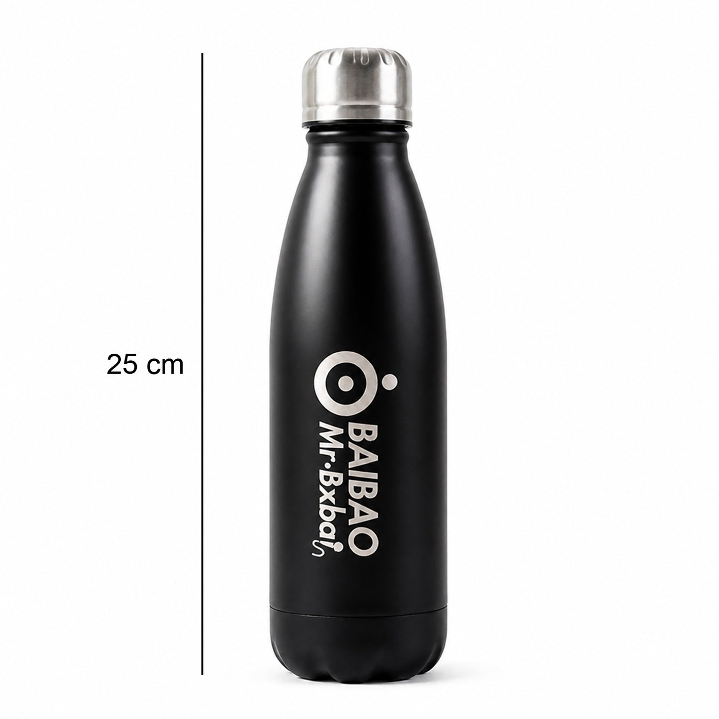 Stainless steel Wukusy 500ml water bottle with a sleek, durable design and screw-on lid, shown outdoors on a wooden surface