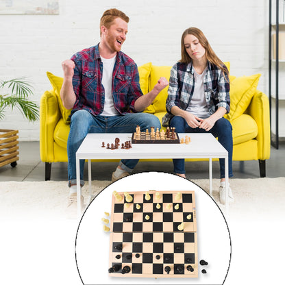 Folding wooden chess board set with 30x30 cm size, Wukusy toy, showing the board and chess pieces in a natural setting.
