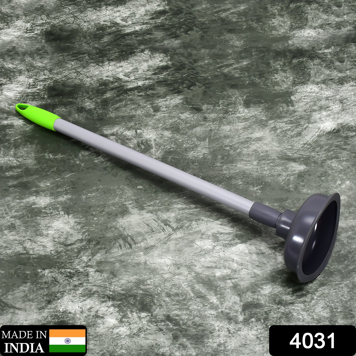 Wukusy 4031 toilet plunger for clearing clogs in bathroom toilets and sinks, suitable for home, commercial, and industrial use.