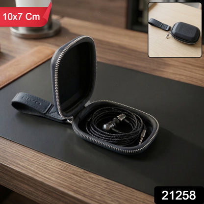 Wukusy premium hard shell earphone carrying case with zipper closure, compact protective pouch for earphones and accessories.