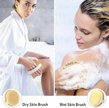 Wood bath brush with handle and soft nylon mesh for men and women, ideal for body scrubbing and back cleaning.