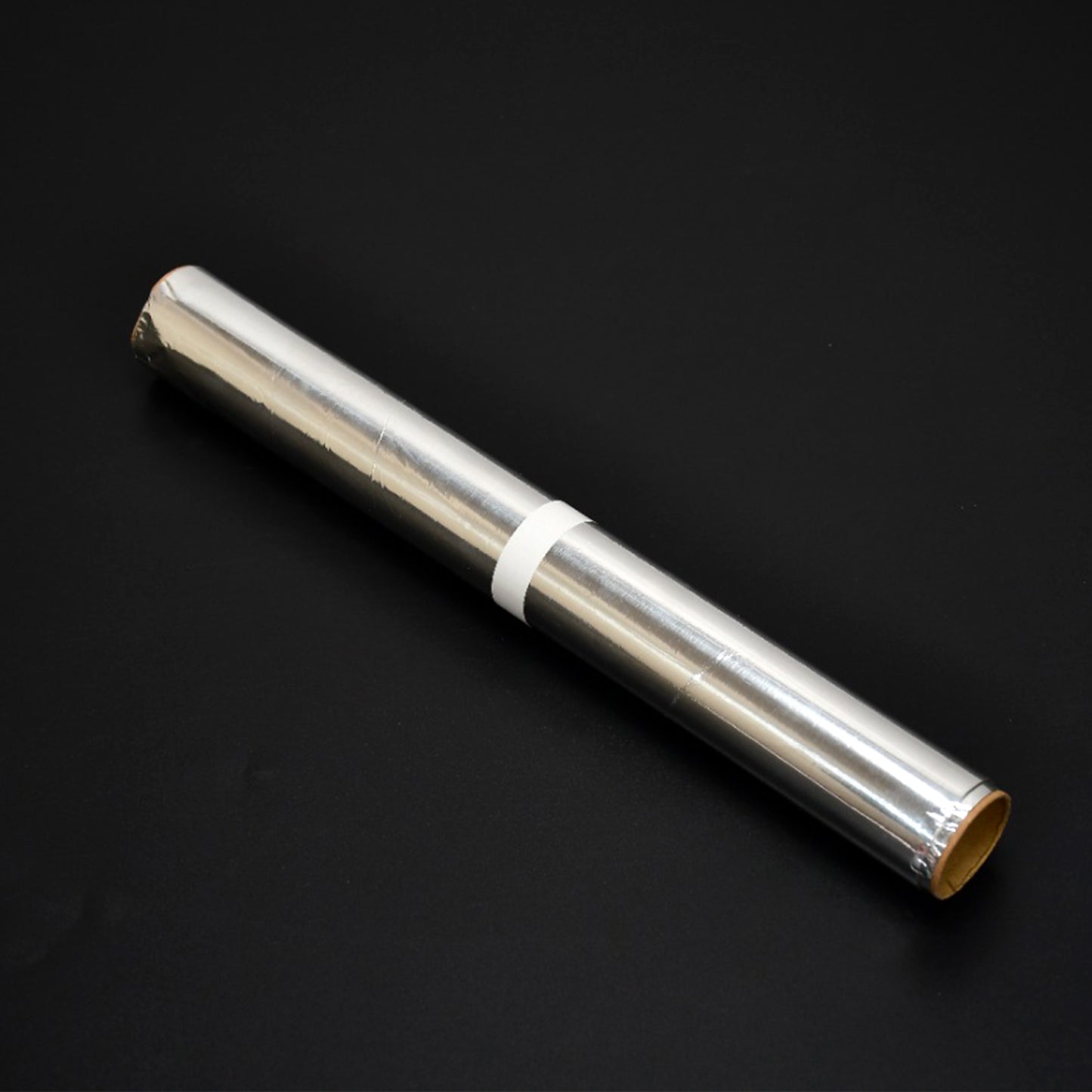 Heavy-duty Wukusy aluminum foil roll for baking and grilling, non-stick, thick, 10m x 300mm kitchen tool.