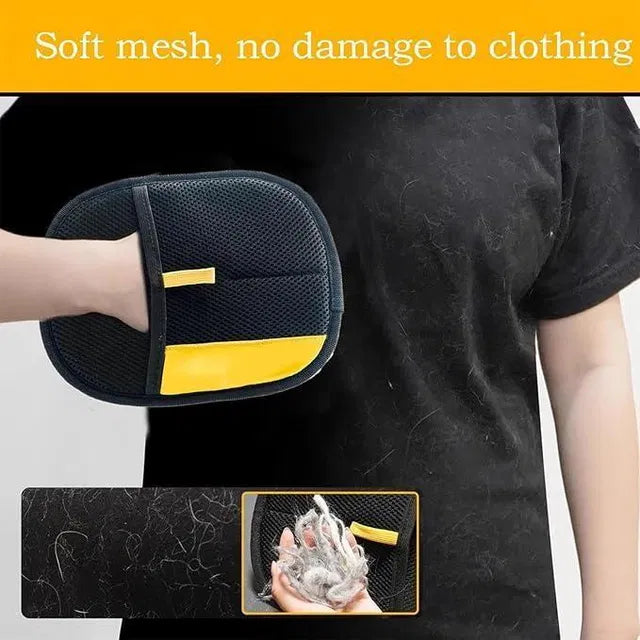 Pet hair removal gloves by 25544, designed for grooming and cleaning pet beds and fur with soft, flexible gloves.