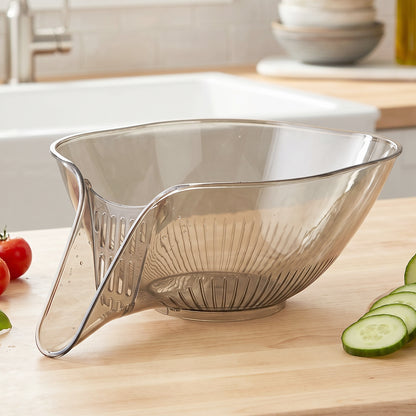 Wukusy multipurpose fruit and vegetable washing strainer basket with handle, ideal for rinsing produce and draining water.