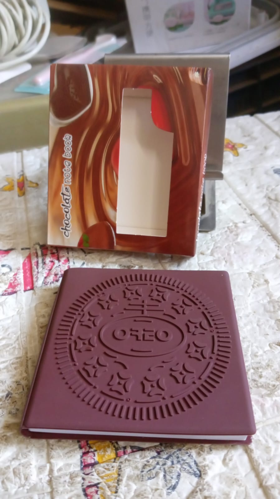 Wukusy chocolate-scented diary notebook with 80 pages, ideal for writing practice and early learning, featuring a premium chocolate cover.