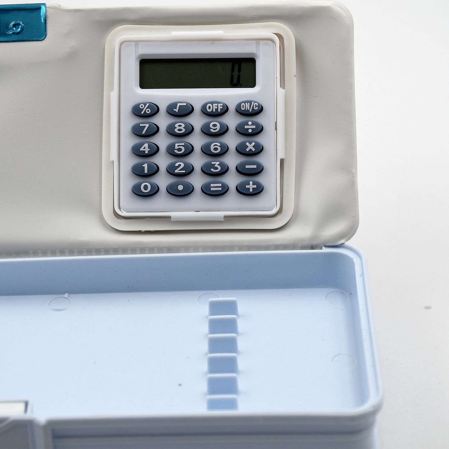 Wukusy double-sided magnetic geometry and pencil box with calculator and sharpener, made of plastic, suitable for boys and girls