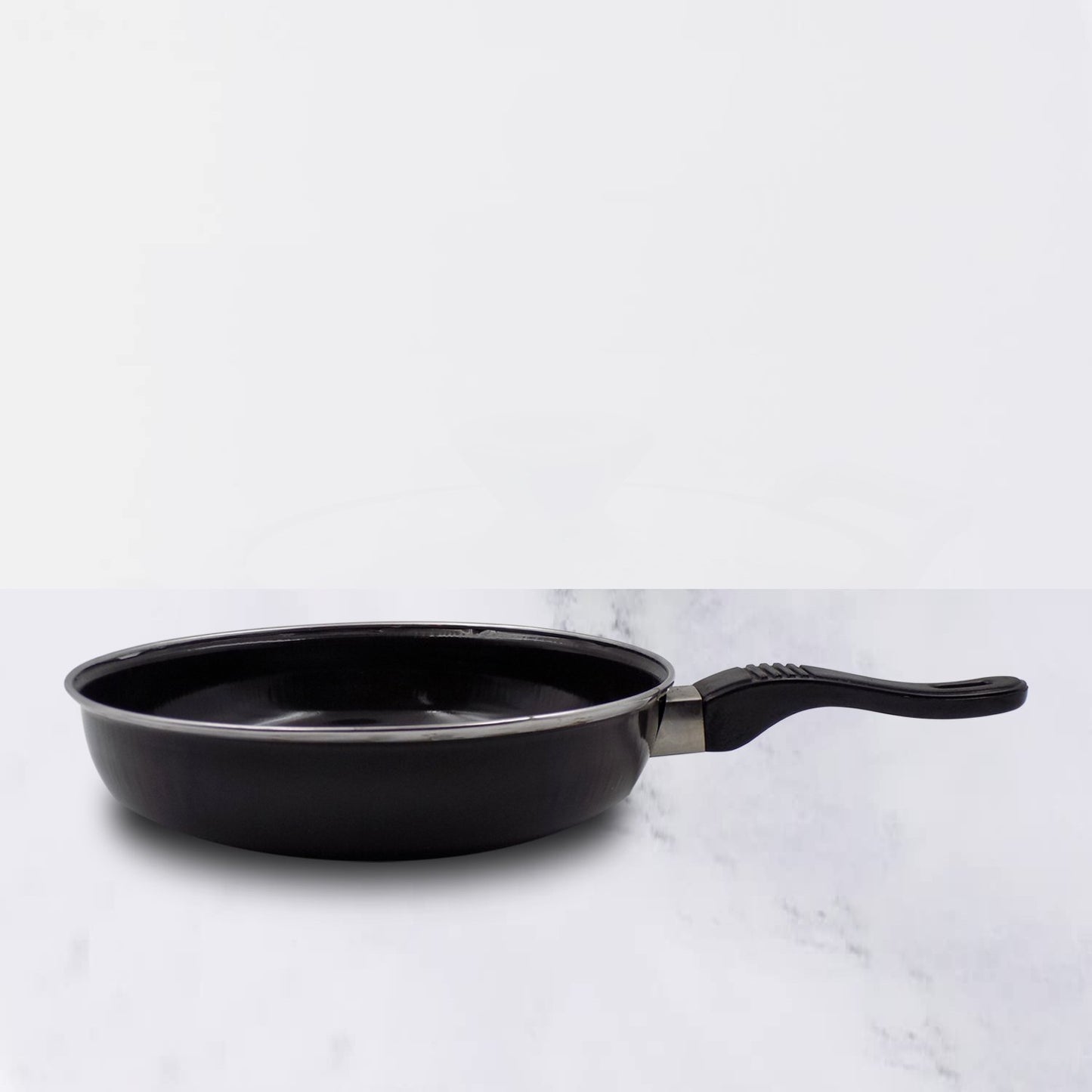 Wukusy 2524 induction base hard anodized tadka fry pan with nonstick coating for versatile kitchen cooking.