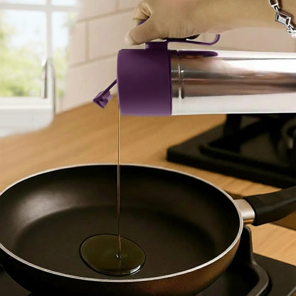Wukusy Supermom 750ml stainless steel oil pourer, double pack, with a sleek spout for controlled oil pouring.