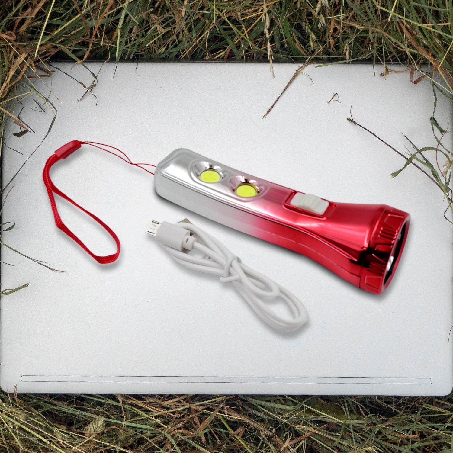 Wukusy multi-functional 3 LED flashlight torchlight for home improvement, showing the compact design with three LED bulbs.