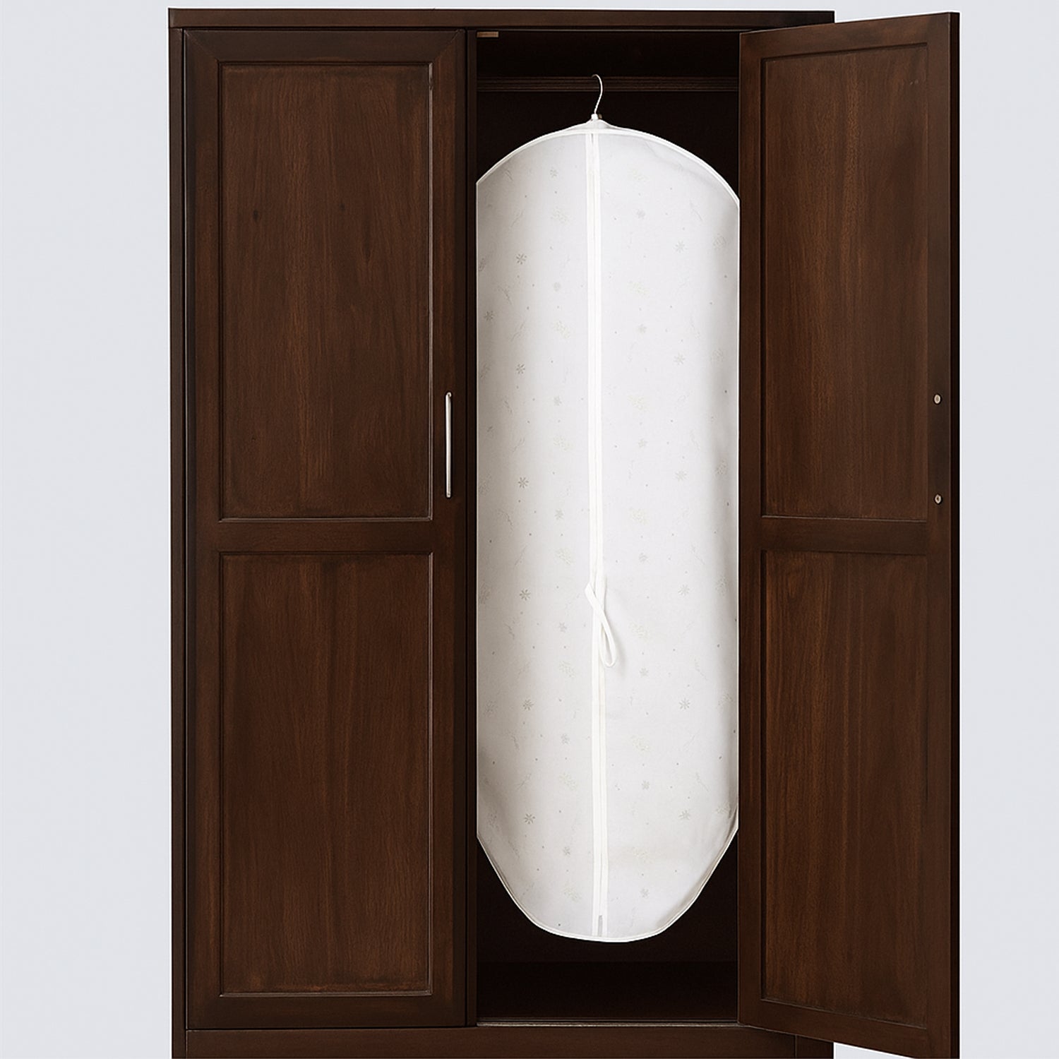 Wukusy premium non-woven garment storage cover, 70 x 140 cm, protects clothes from dust and damage in home improvement setup.
