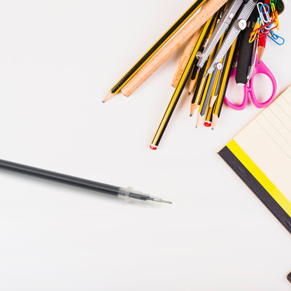 Wukusy black ball pen refill for smooth writing, suitable for all-round office pens, shown in a pack of 10 refills.
