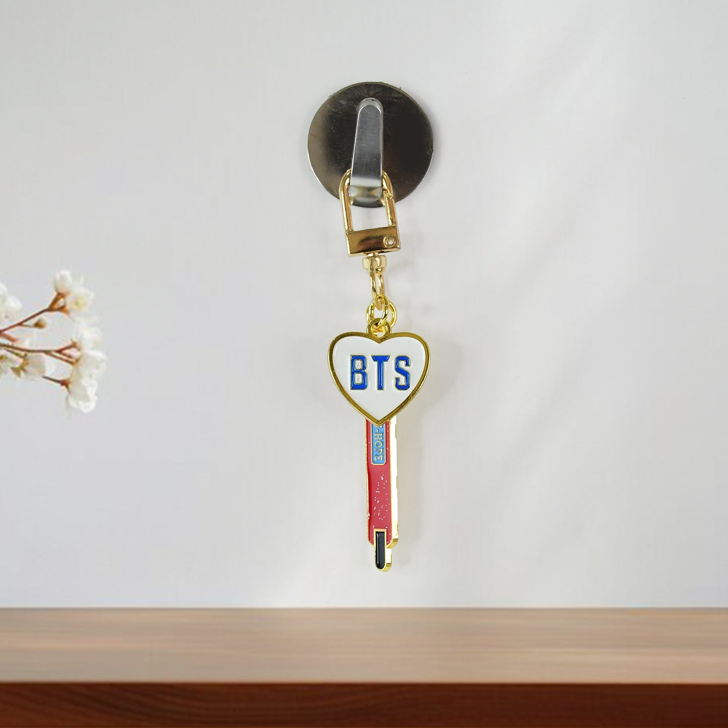 Colorful Wukusy acrylic and metal keychain with mixed design, featuring cute and playful shapes for bags or keys.
