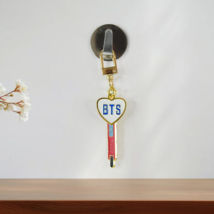 Colorful Wukusy acrylic and metal keychain with mixed design, featuring cute and playful shapes for bags or keys.