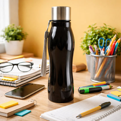 Stainless steel Wukusy water bottle with 600ml capacity and carry strap, shown with a sleek, durable design and secure lid.