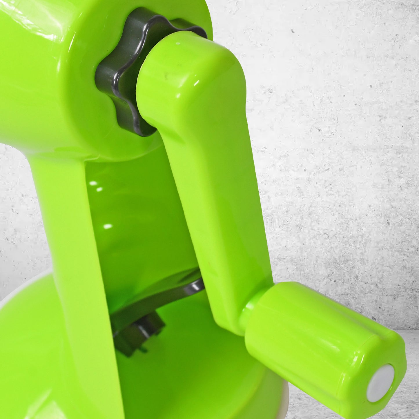Wukusy 6-in-1 vegetable cutter and slicer with multiple removable blades for chopping, slicing, and grating vegetables.