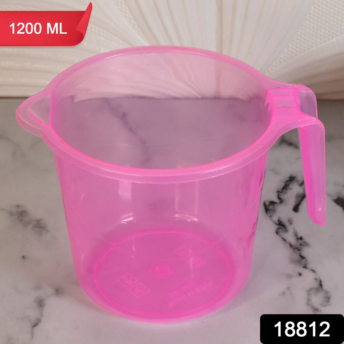 Transparent plastic round bath water mug with 1200ml capacity in mixed colors, ideal for home and kitchen use.