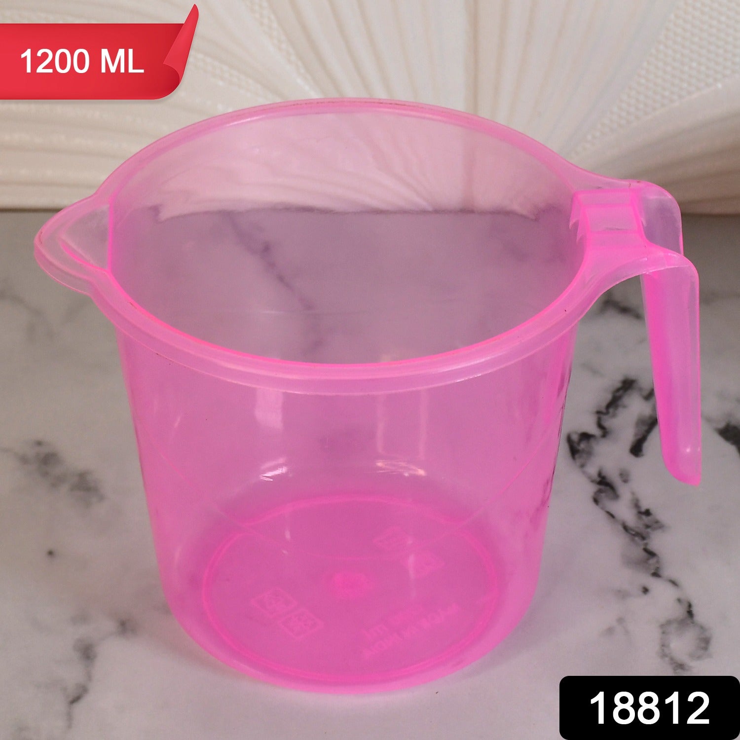 Transparent plastic round bath water mug with 1200ml capacity in mixed colors, ideal for home and kitchen use.