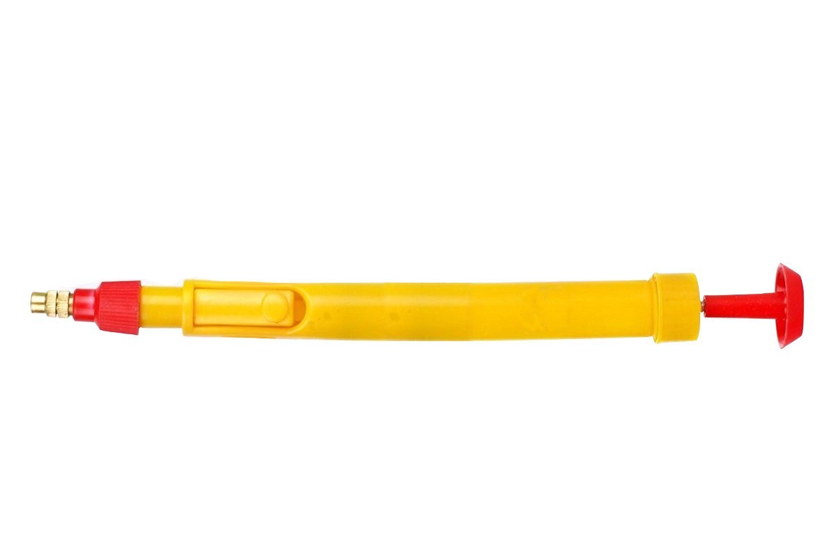 Yellow Wukusy garden 468 bottle sprayer with adjustable brass nozzle for plants, pesticide, or car wash, handheld pump design