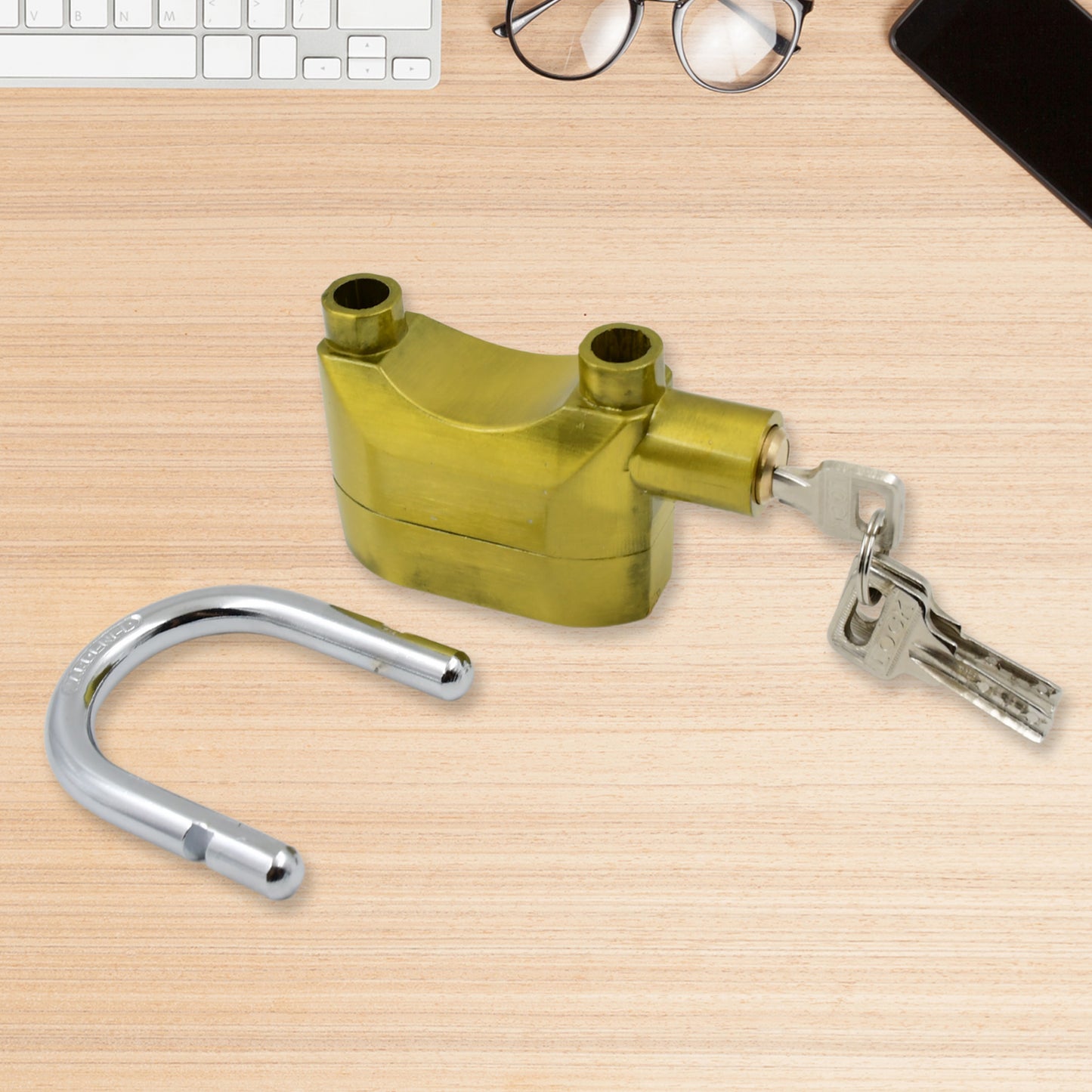 Wukusy security alarm metallic lock system with three keys in mixed colors, ideal for home security and improvements