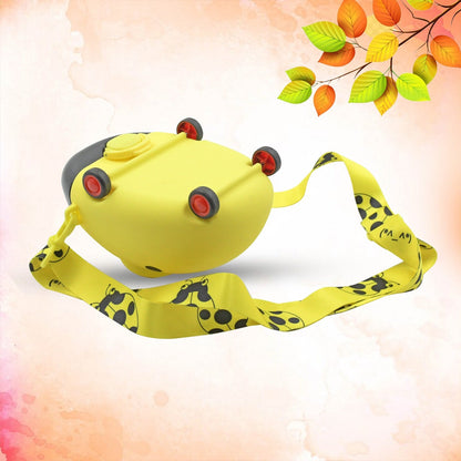 Wukusy plastic bug-shaped water bottle for kids with adjustable strap and straw, portable drinking cup ideal for school and outings.
