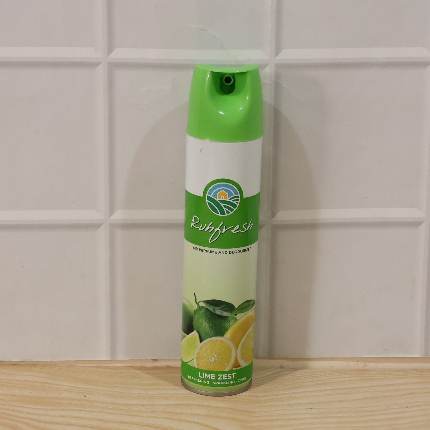 Wukusy Lime Zest Air Freshener Spray bottle with 220ml capacity, fresh citrus scent, shown on a neutral background.