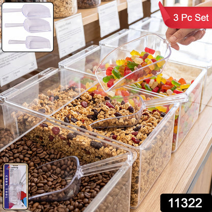 Set of three clear plastic scoops by Wukusy for flour, coffee, sugar, and grains, with ergonomic handles for easy use.