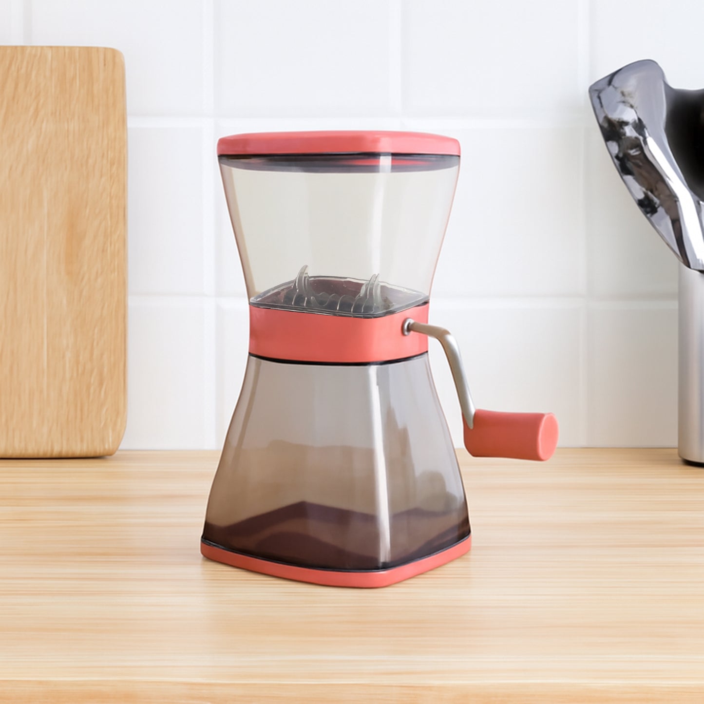 Wukusy Supermom manual cutter with blades and locking lid, shown with safety features and compact design for home kitchen use.