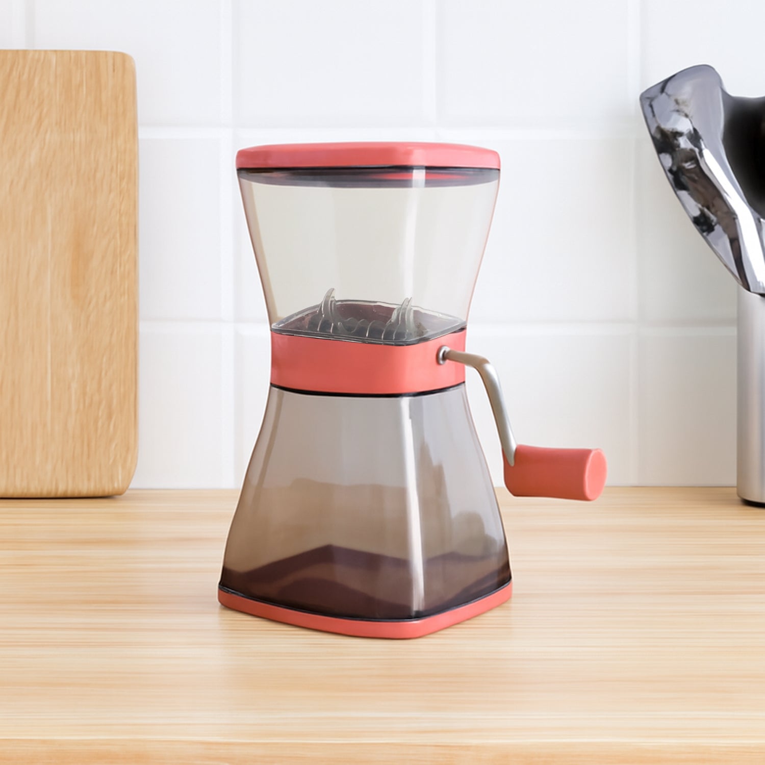 Wukusy Supermom manual cutter with blades and locking lid, shown with safety features and compact design for home kitchen use.