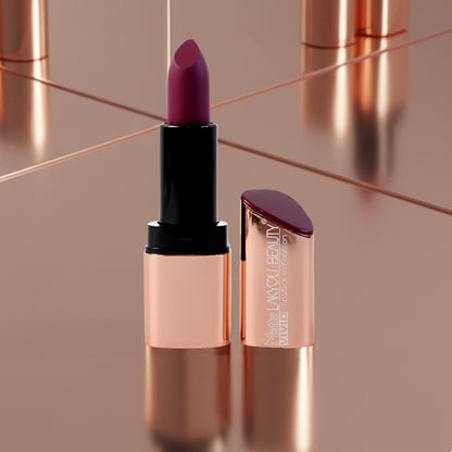 Wukusy vivid matte mix-color lipstick in a sleek tube, showcasing vibrant shades and a smooth, matte finish.