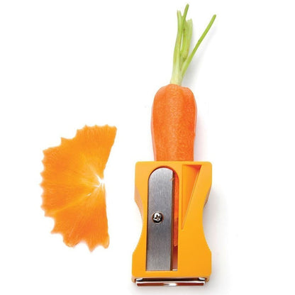 Wukusy multipurpose vegetable peeler tool with sharp blade for peeling carrots, potatoes, and other vegetables.