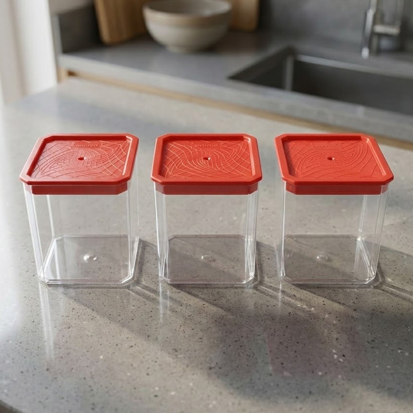 Wukusy 3-piece airtight food storage container set with 350ml containers for fresh kitchen organization and food preservation
