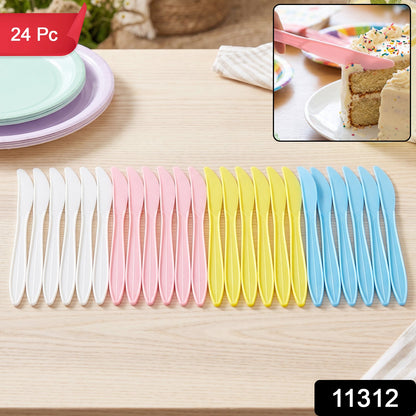 Set of 24 multicolor plastic dessert knives by Wukusy, ideal for parties, featuring vibrant colors and lightweight design.