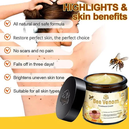 Beilingmei Gold Foil Peel-Off Mask for wrinkles, gold face mask in a jar, showing the shiny gold foil texture on the skin.